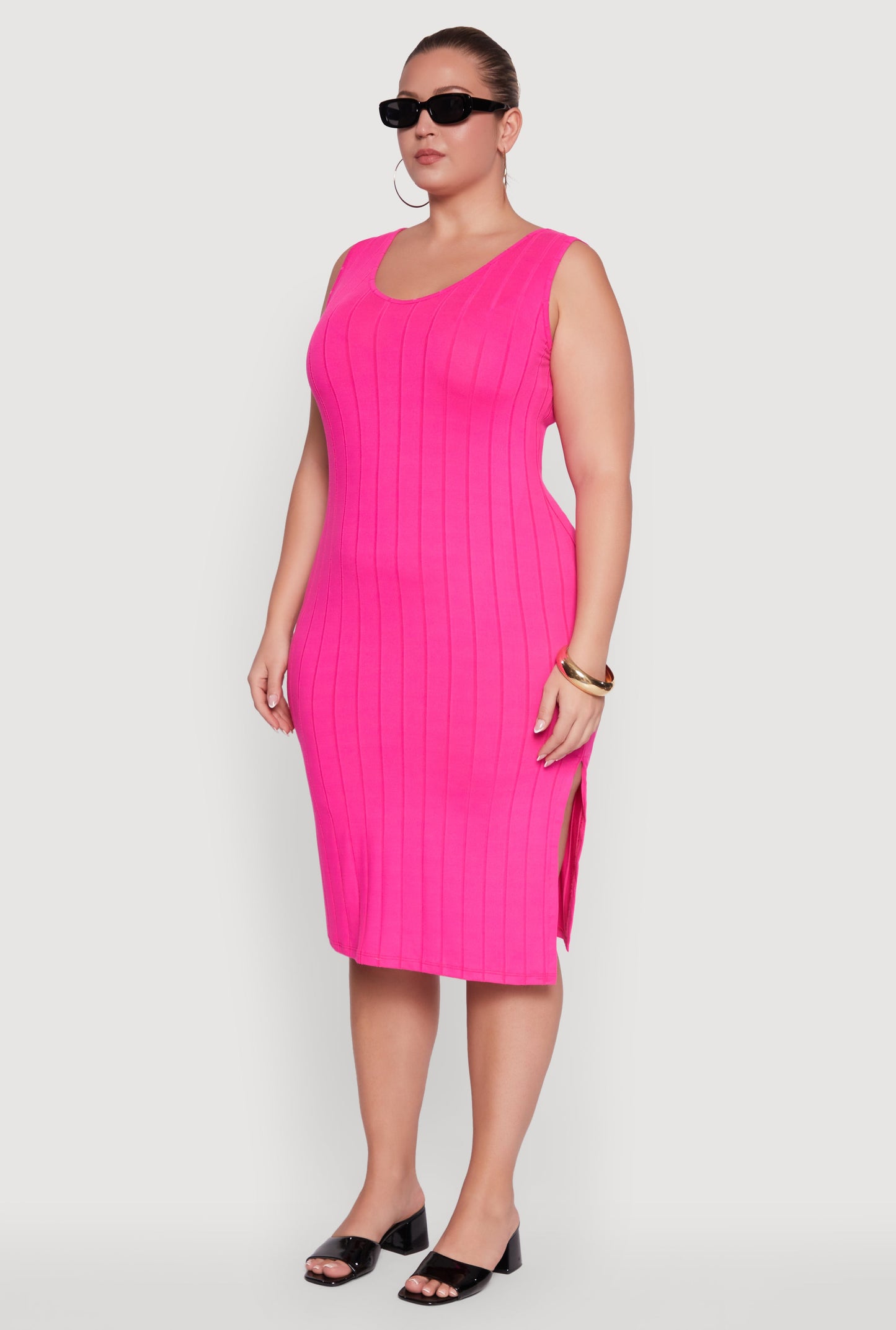 Plus Size Ribbed Knit Scoop Neck Sleeveless Midi Dress